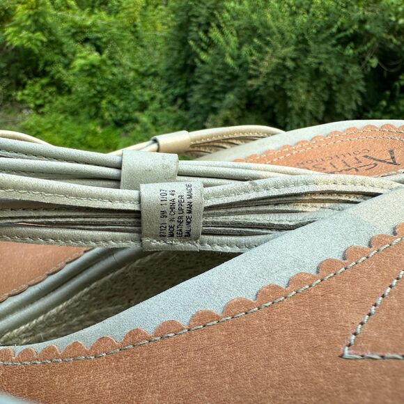 Clarks Artisan Wedge Sandals Heels Womens Size 9 M - Picture 8 of 10